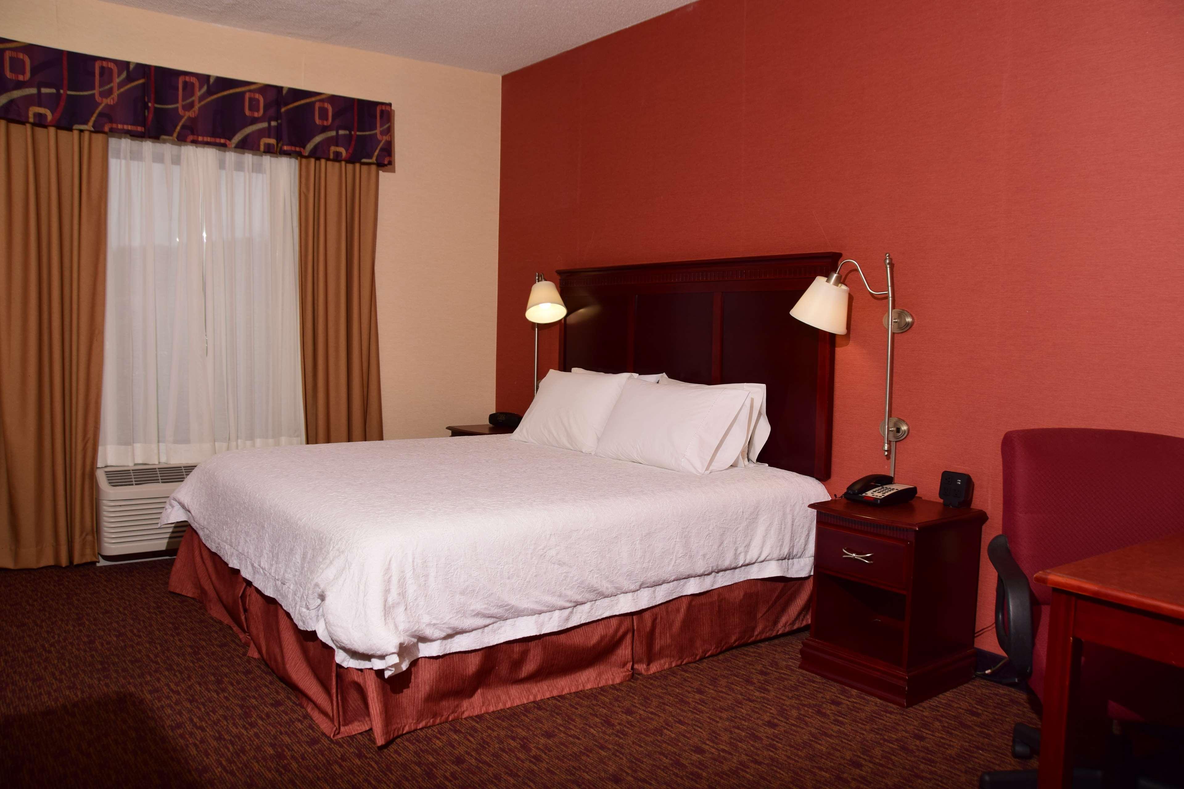 Hampton Inn Indiana Bagian luar foto