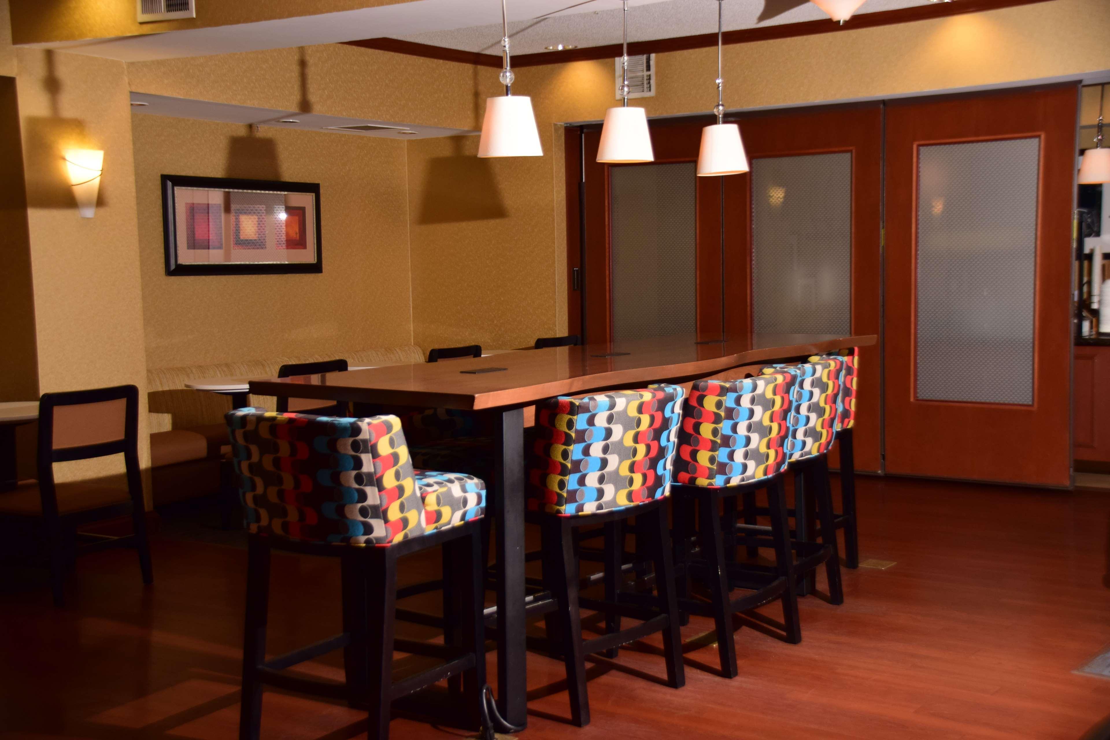 Hampton Inn Indiana Bagian luar foto